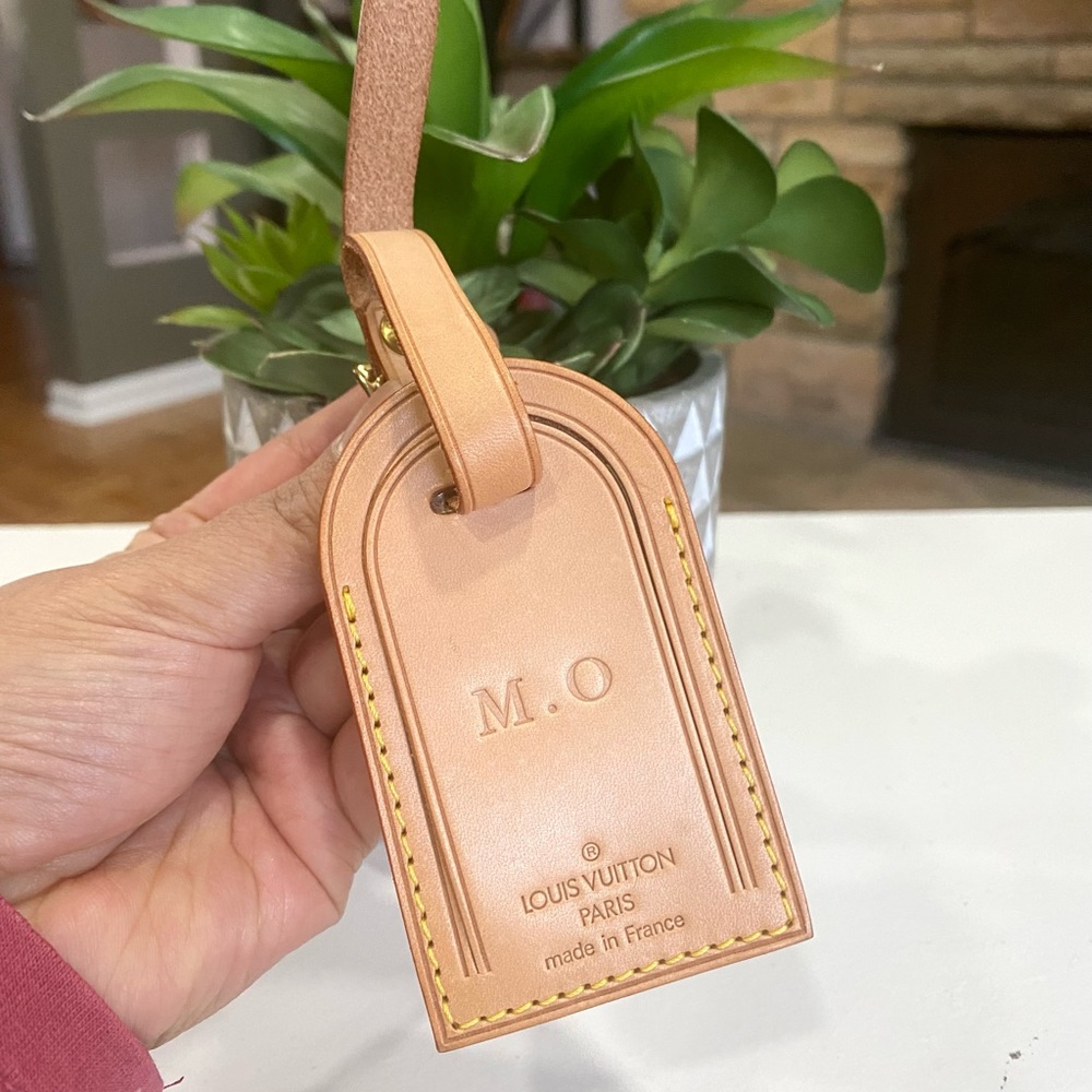 ❤️authentic lv - image 1